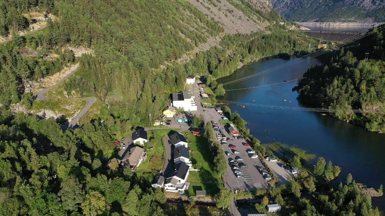 Trolltunga Lodge Одда Экстерьер фото
