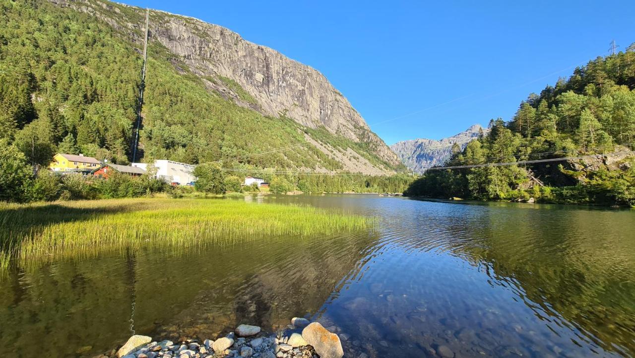 Trolltunga Lodge Одда Экстерьер фото